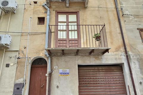 Landsbyhus i Collesano, Palermo, Collesano - € 29.000 | Ref: 10533 - foto 1